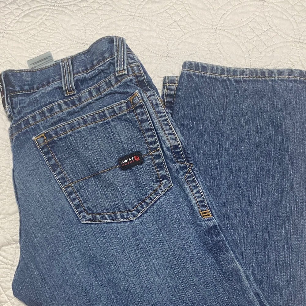 Ariat Classic Blue Jeans with Logo Detail